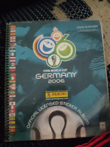 Vendo Álbuns Raros Completos 