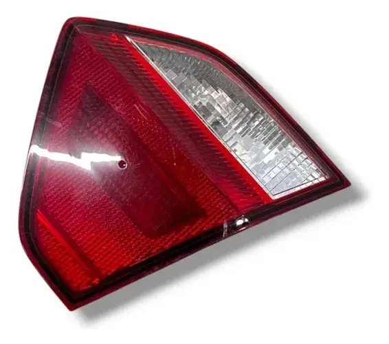 Lanterna Tampa Traseira Dir Vw Voyage 2014 2015 2016 2017 20 Direito/passageiro