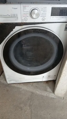 Máquina pra retirar de peça