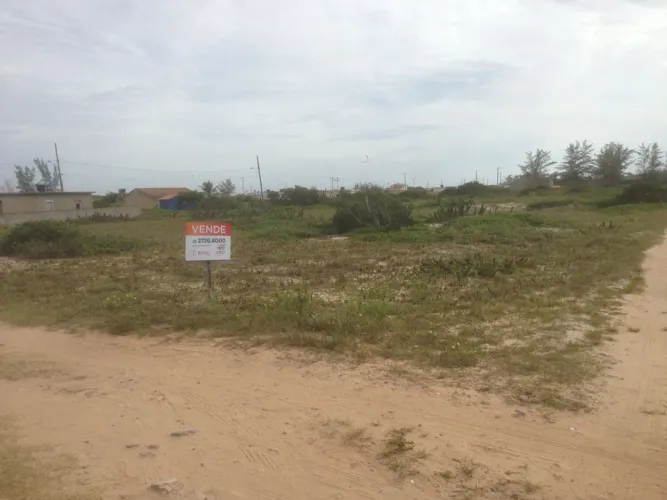 Terreno para venda em Farol de São Tomé