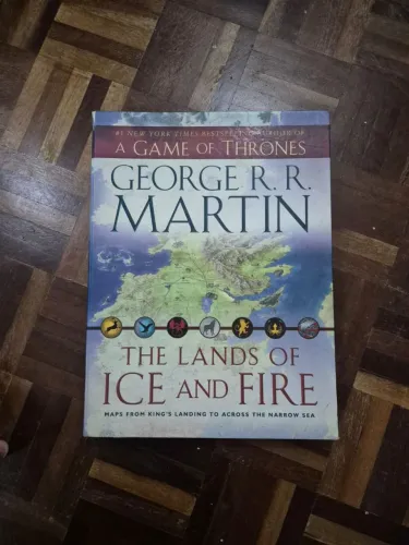 Livro mapas Game of Thrones