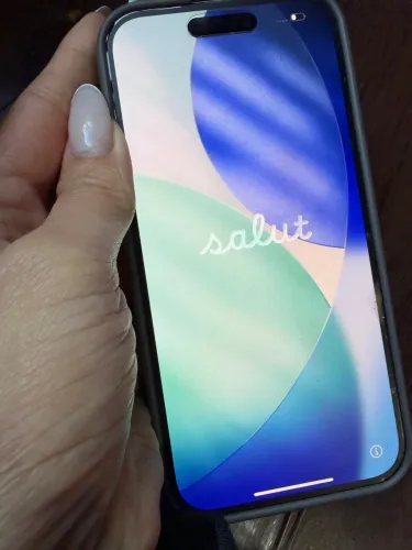 iPhone 16 128g branco ainda na garantia com caixa e nota fiscal 