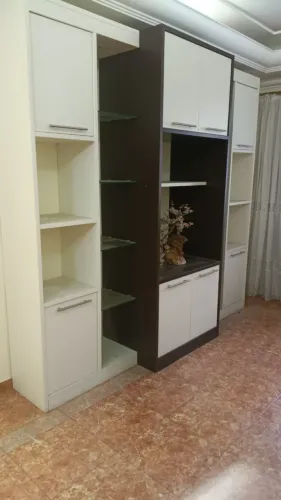 armário