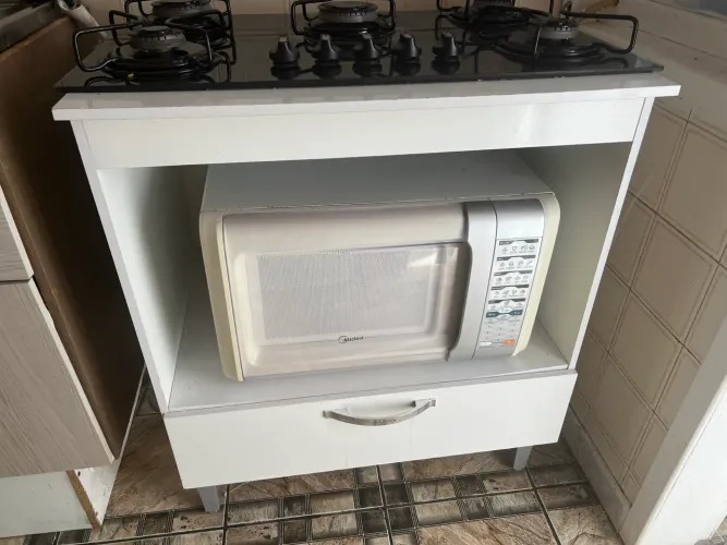 Mesa e cooktop 