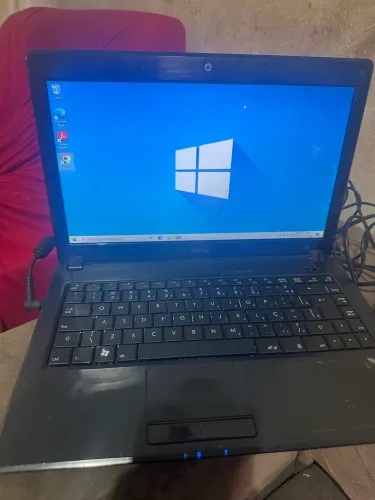 Notbook CCE win 470GB HD 2GB RAM