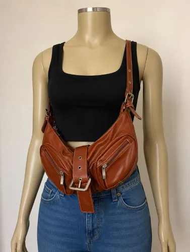 Bolsa em couro sintético