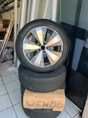 Rodas com pneus 17 do t-cross