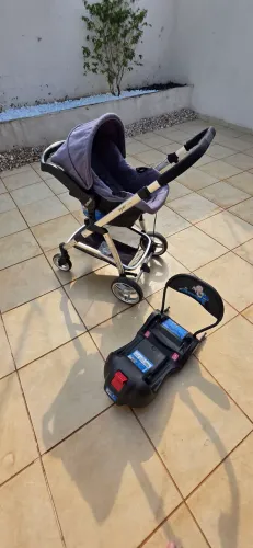 Conjunto carrinho + bebê conforto