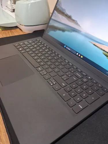 Notebook Dell Inspiron 3520 | Core i5 12ª Ger | 16GB RAM | 512GB SSD