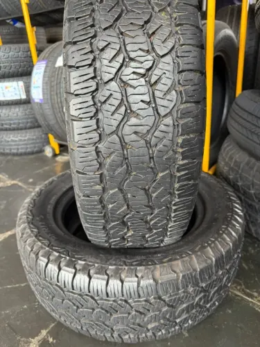 Pneu 205/60/15 Semperit  90 % Vid