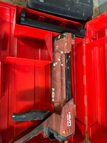 Dispensador Manual Hilti Hdm 500 + Cartucho Hit-cb 500