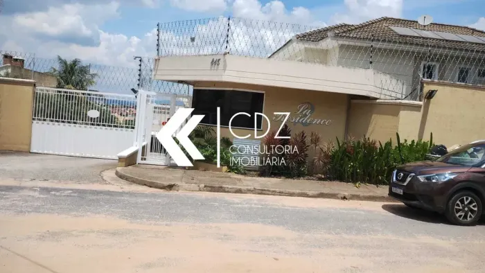 Casa sobrada para venda em condomínio no Jardim Pagliato