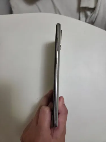 SAMSUNG A 71 6 GB RAM 128GB