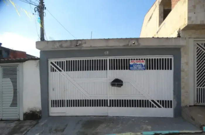 - Casa na Vila Embratel