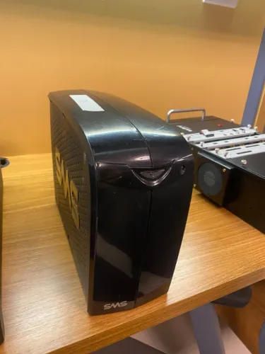 Nobreak SMS Station II 1200VA Bivolt (Modelo uST1200Bi) Usado