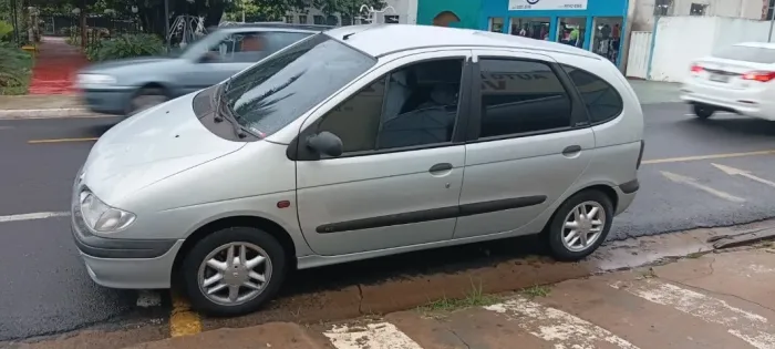 Renault Scenic RT/auth/auth/kids Hi-flex 1.6 16V 2001
