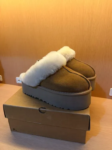 Ugg Funkette
