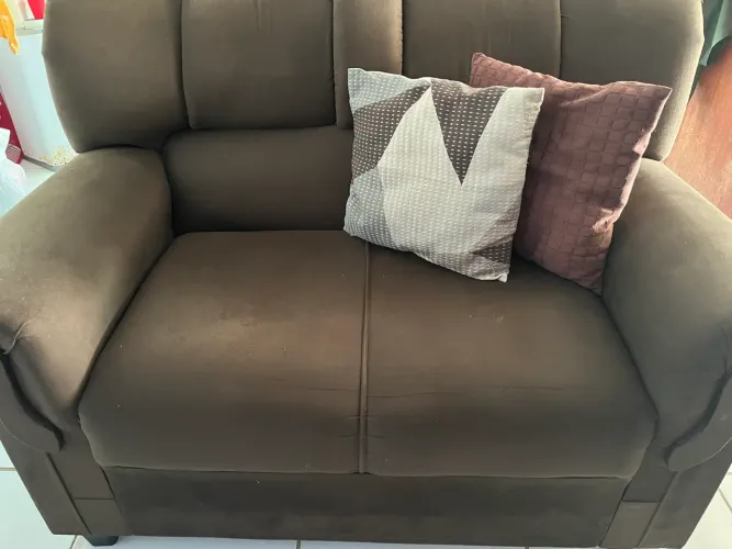 Vendo sofá semi novo