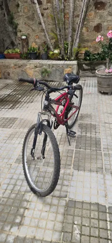 VENDE-SE MONARK