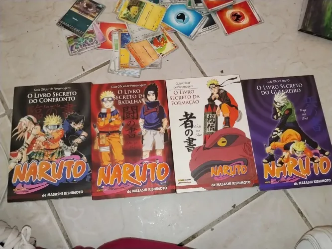 Todos os 4 Databooks oficiais de Naruto + light novel do Gaara volumes raros e excelentes