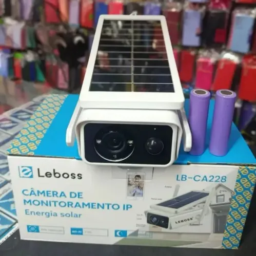 Câmera Segurança Wifi Ip66 Energia Solar Full Hd Cor Branco