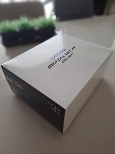 Pedal Boss Digital Delay DD-500