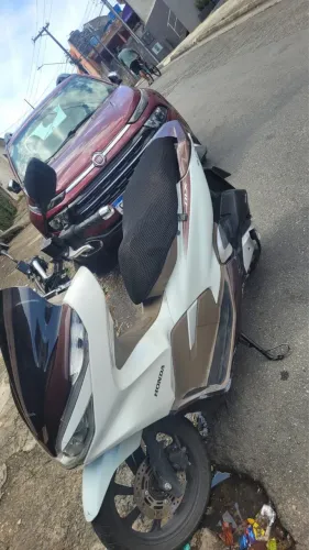 Honda PCX 150 DLX ABS