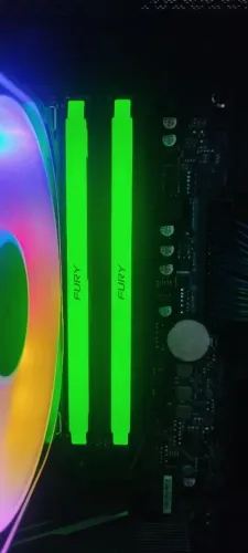 16GB (1X16) MEMÓRIA KINGSTON FURY BEAST RGB 3200MHZ