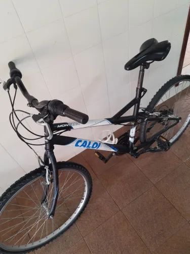 Bicicleta aro 26 Caloi