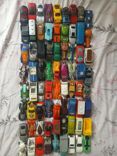 Carrinhos de ferro Hotwhells