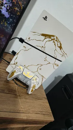 Vendo Capa ps5 Slin ghost of yotei