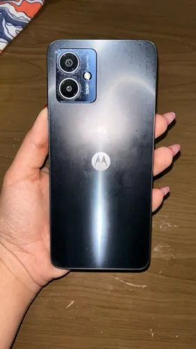 CELULAR MOTOROLA 4GB