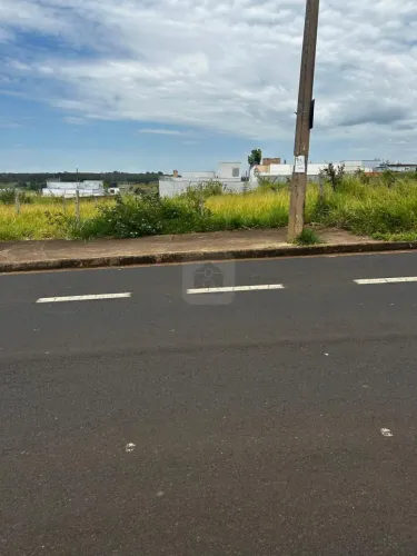 Terreno Para Venda No Bairro Shopping Park