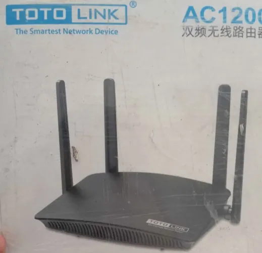 Roteador de wi-fi ( novo)<br>Bom para interior pois tem grande área de expansão.