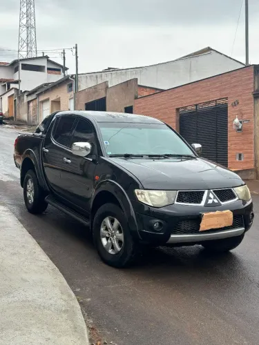 Mitsubishi L200 Triton HPE 3.2 CD TB Int.diesel AUT 2011