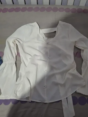 Blusa branca de manga