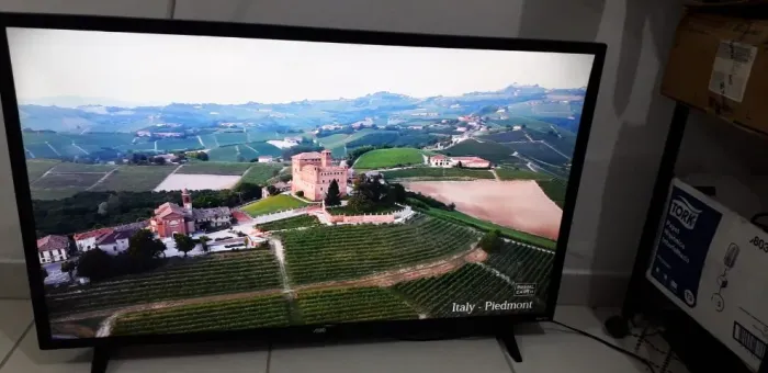 AOC TV Smart de 43" FUL HDR! sistema Roku TV DE 2024