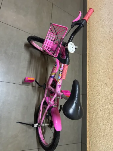 Vendo bicicleta infantil aro 16