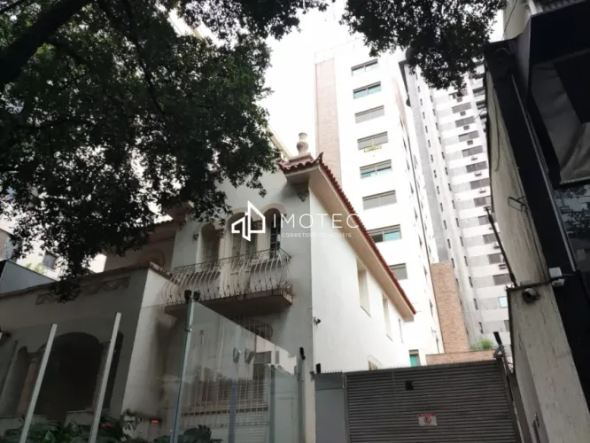 Apartamento para Aluguel no Lourdes, BH  75 m², referência 1