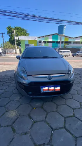 Fiat Punto Attractive 1.4 Fire Flex 8V 5P 2013