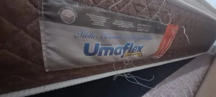 Cama e colchão box queen
