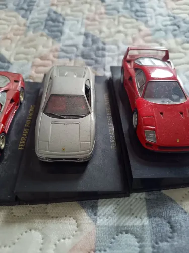 Ferrari 1/43