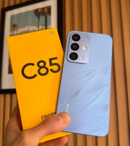 Realmente C 85 8/256gb azul preto 1520