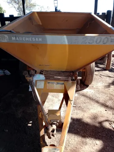 Calcareadeira Tatu 2.500kg