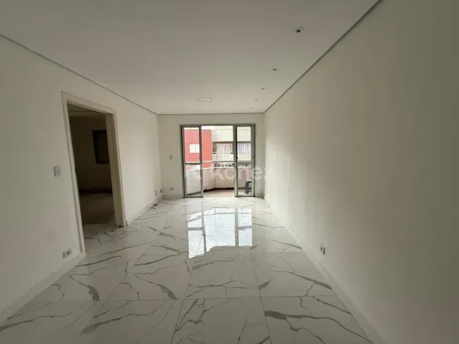 Apartamento à venda com 67 m², sacada e vaga fixa , próximo ao Metrô Parada Inglesa e Tucu