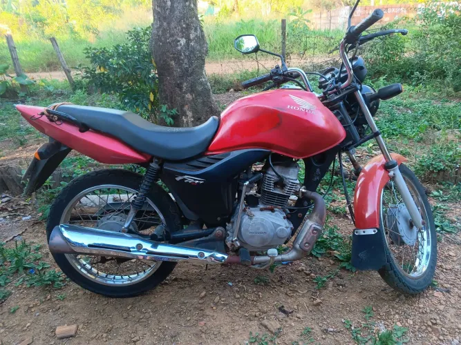 Vende-se Titan 125 CG 
