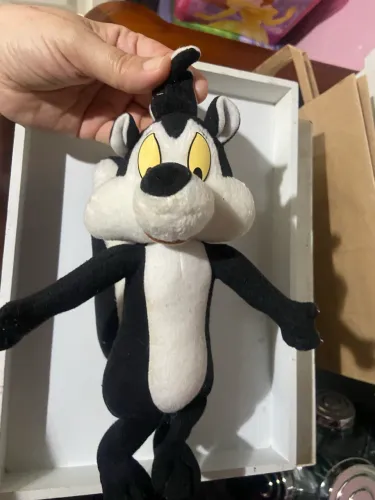 Pelúcias Looney tunes Pepe Le gambá médio