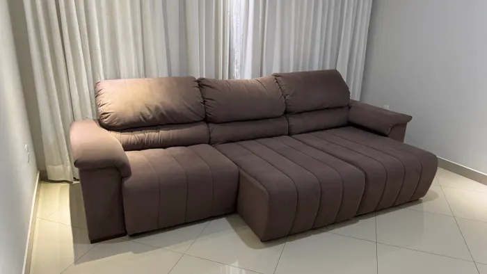 Vendo Sofá grande retrátil de 3 lugares