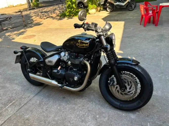 Triumph Bonneville Bobber 1200 Icon Limited Edition 2025