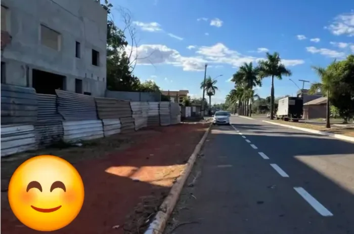 Casa +Sala Comercial Avenida Berlim ( Parque Anhanguera. Goiânia. Goiás)